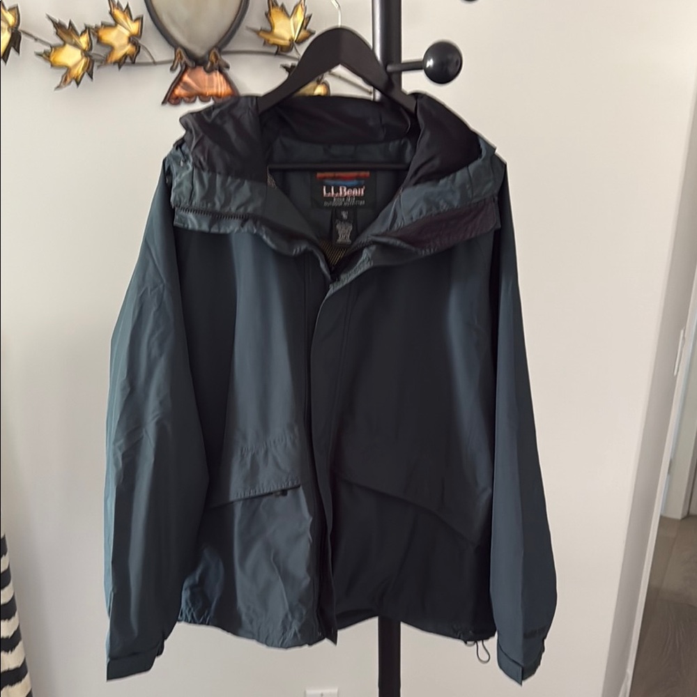 L.L. Bean Green and Black Gor-Tex Jacket Water-Resistant